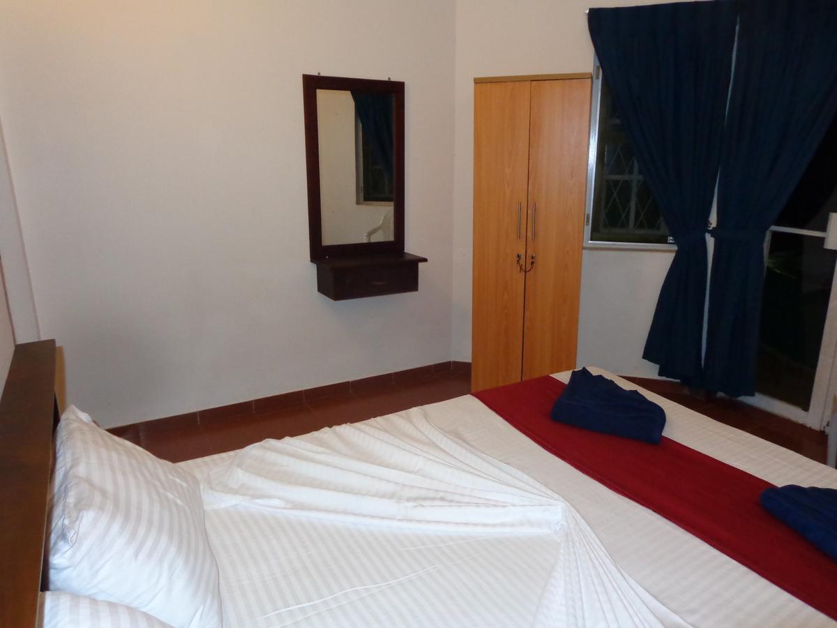 Explore Hostels Negombo Kochchikade 외부 사진