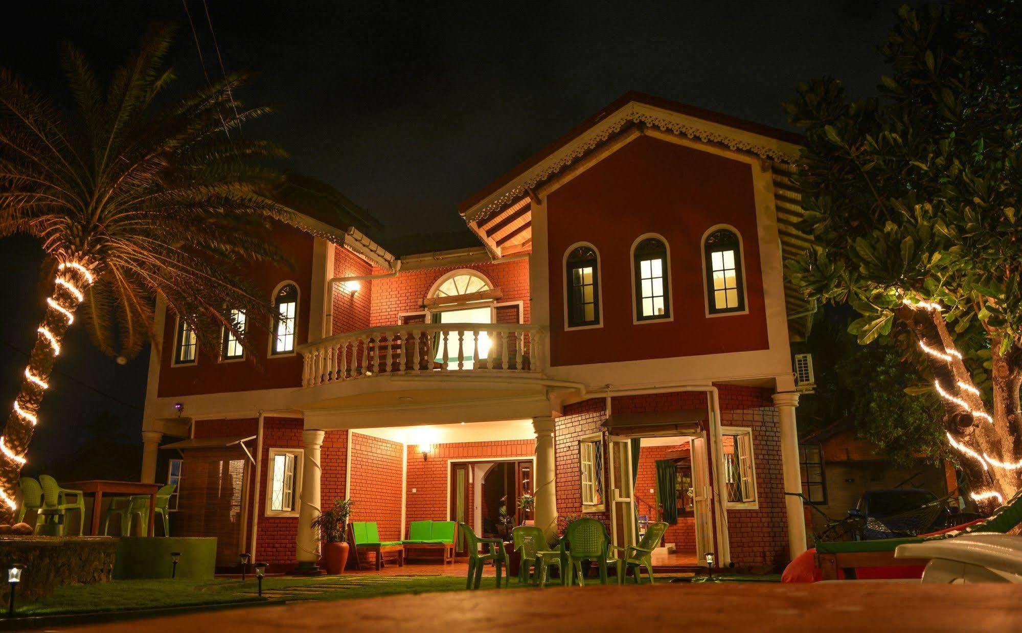 Explore Hostels Negombo Kochchikade 외부 사진