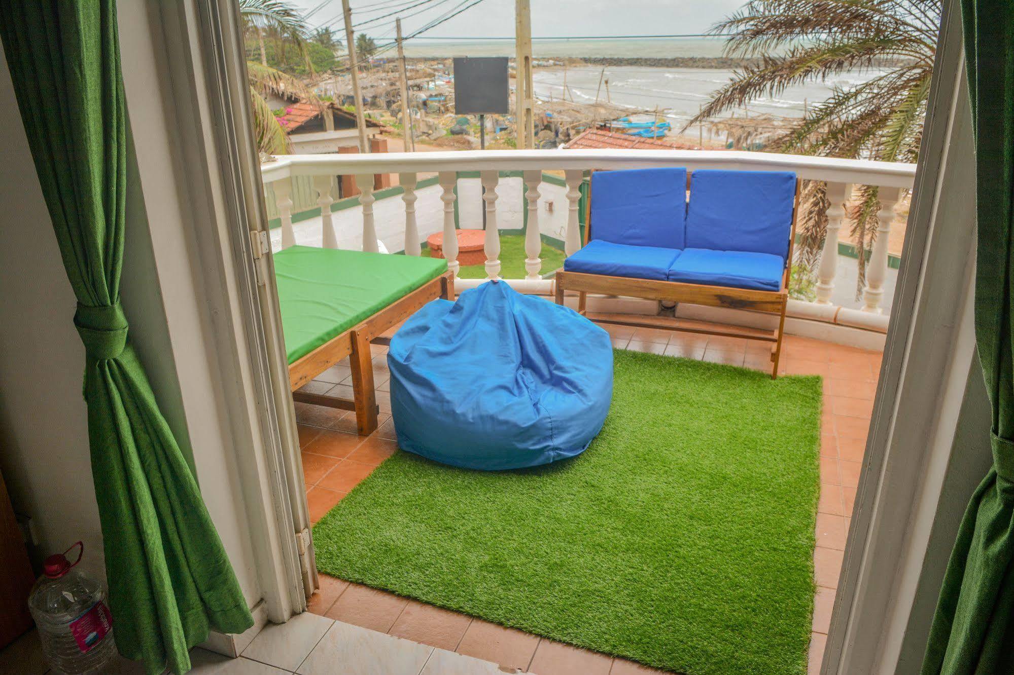 Explore Hostels Negombo Kochchikade 외부 사진