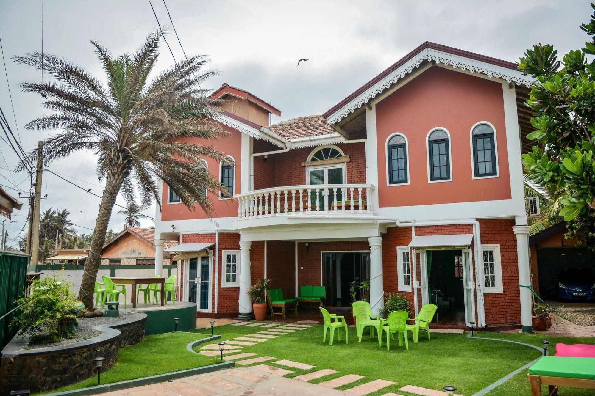 Explore Hostels Negombo Kochchikade 외부 사진