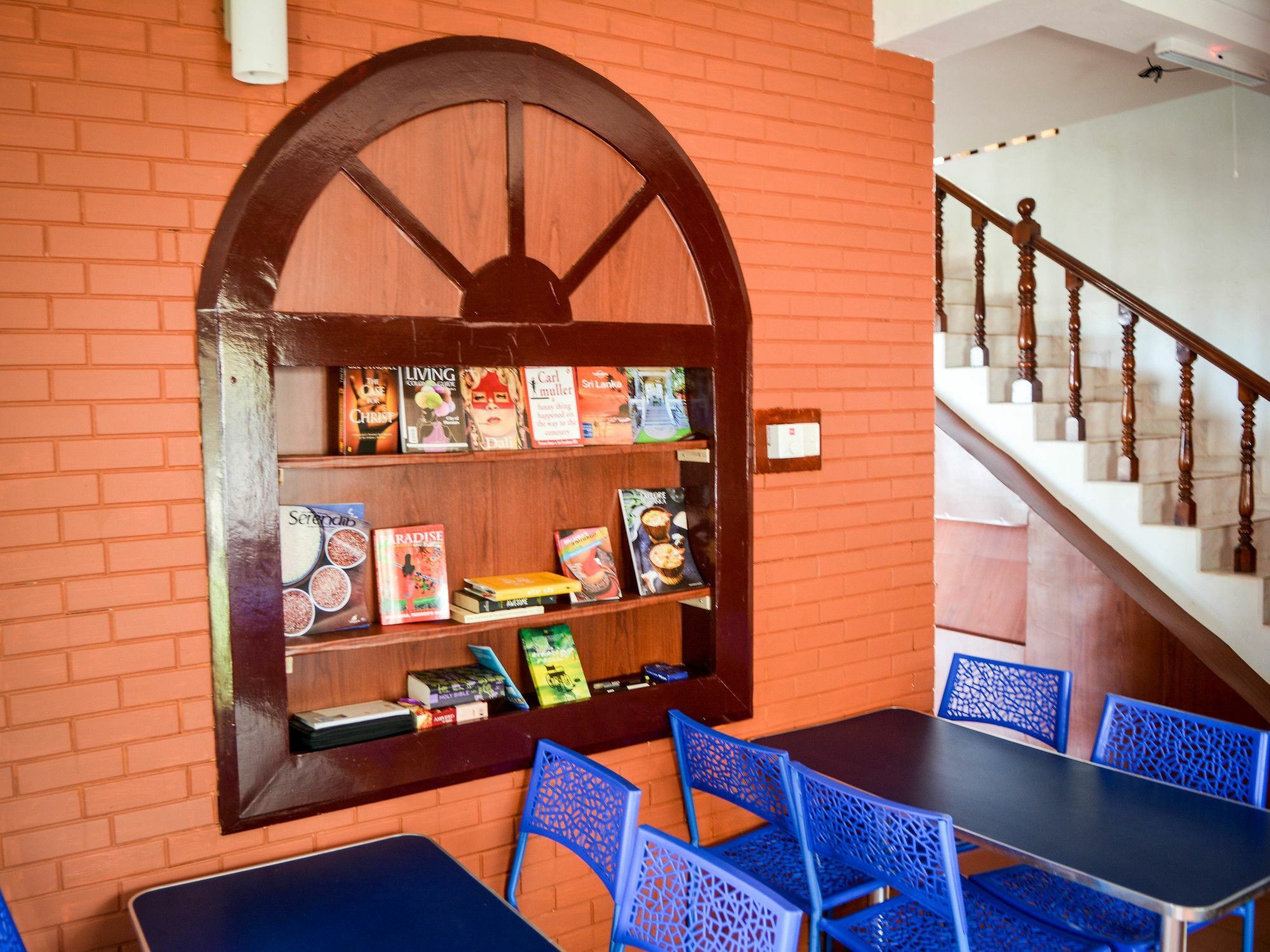 Explore Hostels Negombo Kochchikade 외부 사진